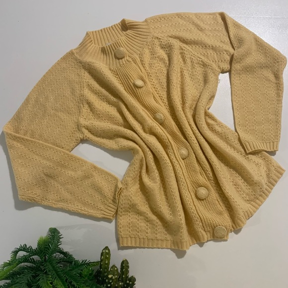 Vintage Bea Classics knit sweater L. - Picture 1 of 4